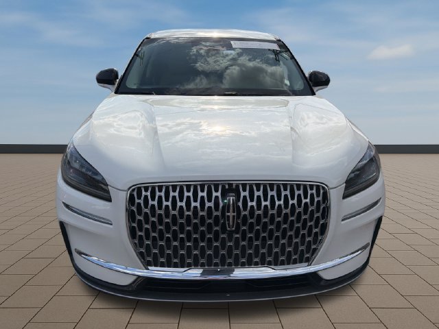 Certified 2023 Lincoln Corsair AWD image 11
