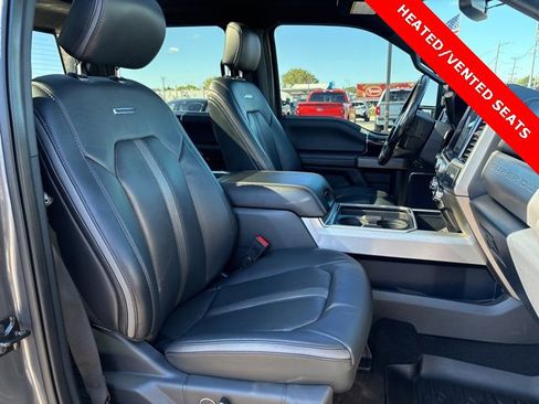 Used 2022 Ford F250 Platinum image 3