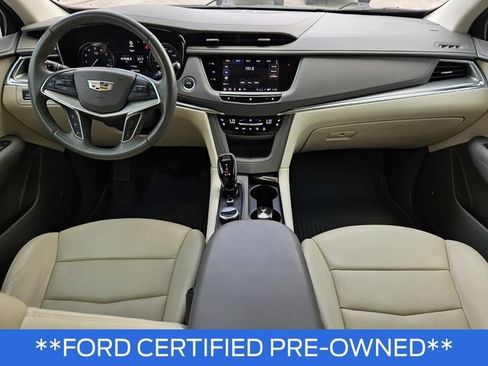 Used 2021 Cadillac XT5 Premium Luxury FWD image 24