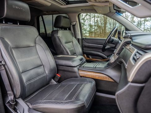 Used 2018 GMC Yukon Denali w/ Denali Ultimate Package image 31