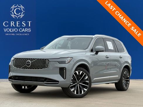 Certified 2025 Volvo XC90 B6 Plus image 1