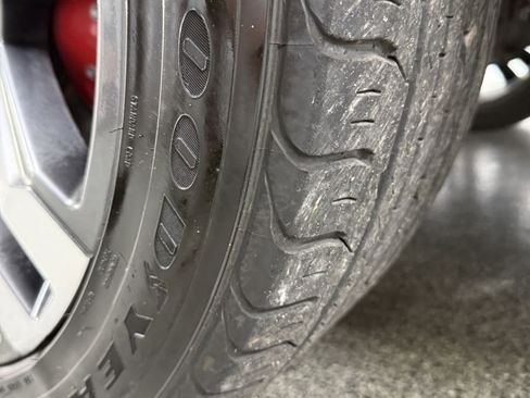 Used 2017 GMC Yukon XL Denali image 43