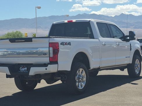 Used 2017 Ford F350 Platinum w/ Platinum Ultimate Package AWD/4WD image 3
