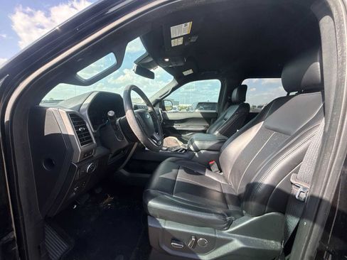 Used 2019 Ford Expedition Max XLT w/ Equipment Group 202A RWD image 4