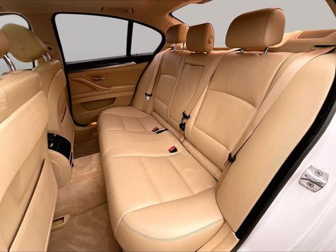 Used 2014 BMW 528i Sedan RWD image 19