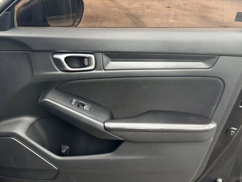 Used 2023 Honda Civic Sport image 23