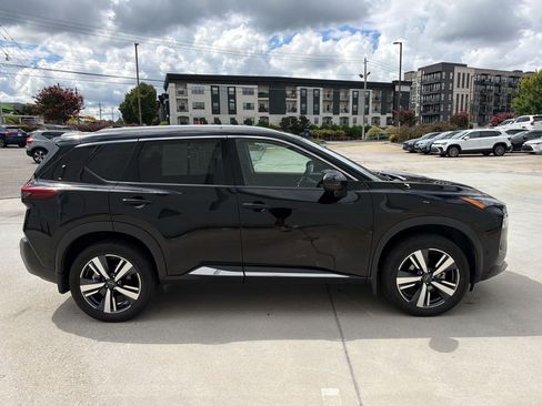 Used 2023 Nissan Rogue SL w/ SL Premium Package AWD/4WD image 8