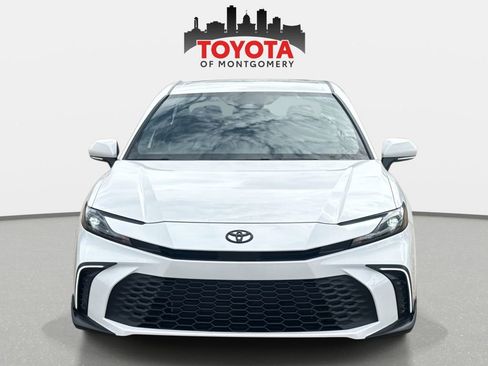 New 2026 Toyota Camry SE image 8