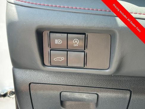 Used 2023 Toyota Highlander XSE FWD image 7