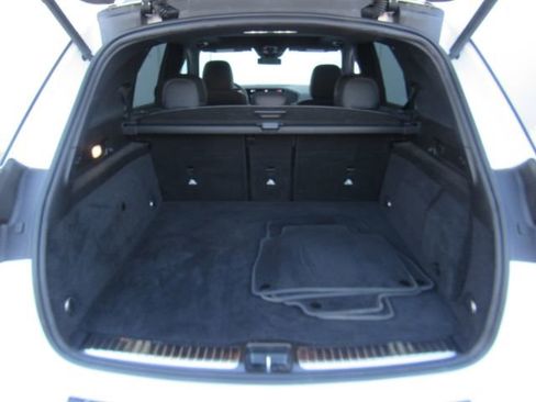 Used 2024 Mercedes-Benz GLE 450e 4MATIC image 28