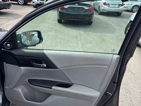 Used 2015 Honda Accord EX-L image 10