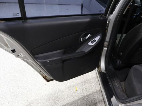 Used 2007 Chevrolet Malibu LT image 18