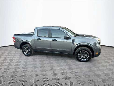 Used 2023 Ford Maverick XLT image 5