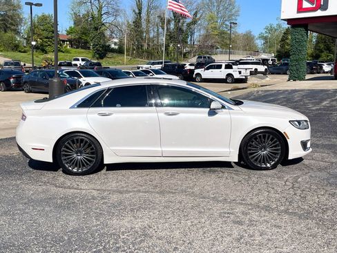 Used 2017 Lincoln MKZ Reserve w/ Climate Package image 4