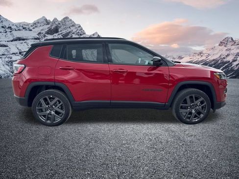 New 2026 Jeep Compass Limited AWD/4WD image 4
