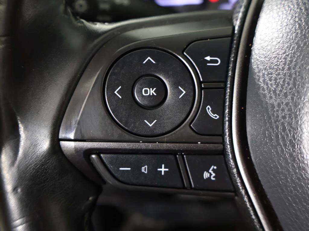 Used 2022 Toyota Camry SE FWD image 35
