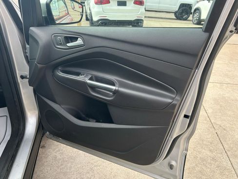 Used 2018 Ford Escape SEL AWD/4WD image 16