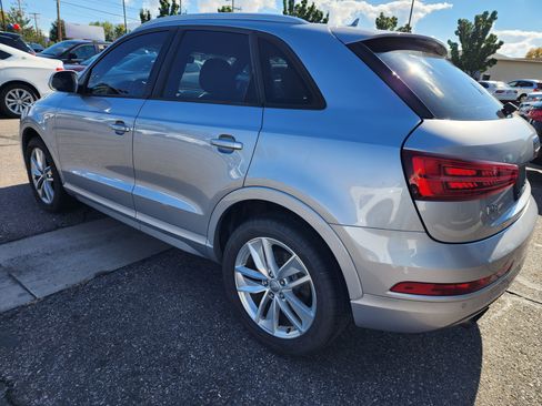 Used 2018 Audi Q3 2.0T Premium w/ Convenience Package FWD image 5