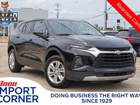 Used 2021 Chevrolet Blazer LT FWD image 1