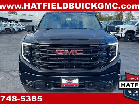 New 2026 GMC Sierra 1500 Elevation image 8