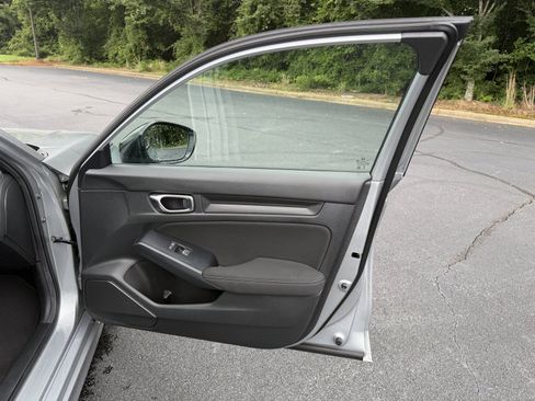 Used 2025 Honda Civic Sport image 14