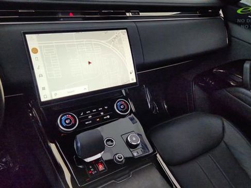 Used 2023 Land Rover Range Rover Sport SE Dynamic image 43