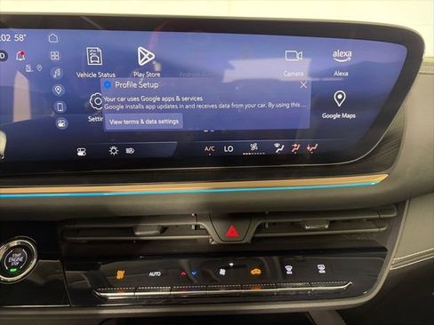 Certified 2025 Buick Envision Sport Touring image 18