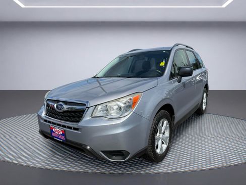 Used 2015 Subaru Forester 2.5i w/ Alloy Wheel Package AWD/4WD image 2