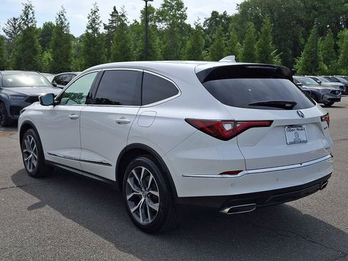 Used 2024 Acura MDX SH-AWD w/ Technology Package image 4