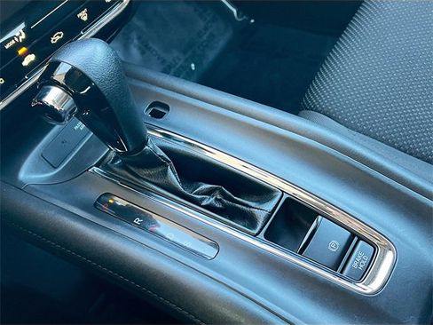 Used 2020 Honda HR-V EX image 16