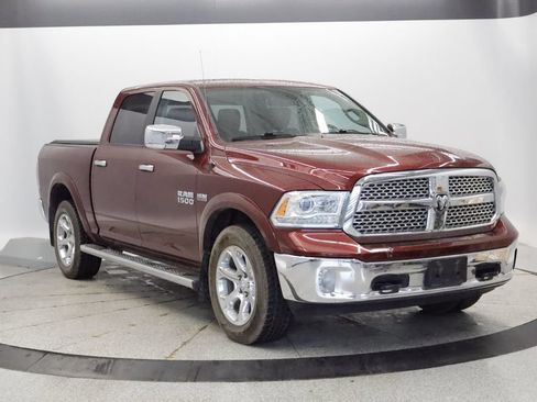 Certified 2017 RAM 1500 Laramie w/ Convenience Group AWD/4WD image 10