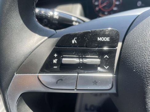 Certified 2024 Hyundai Tucson SEL w/ Convenience Package FWD image 21