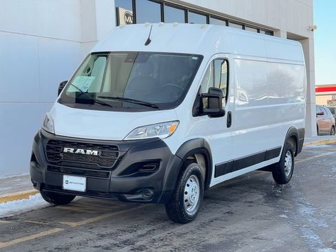 Used 2023 RAM ProMaster 2500 image 7