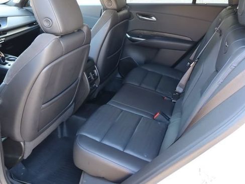 Used 2024 Cadillac XT4 Sport FWD image 6