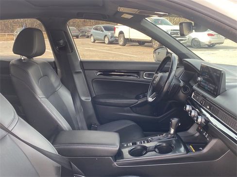 Used 2022 Honda Civic Sport Touring image 11