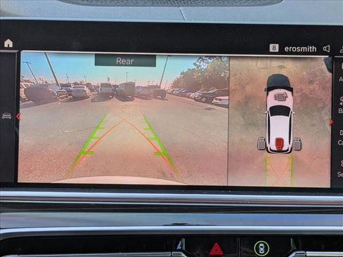 Used 2020 BMW X5 M50i w/ Premium Package image 18