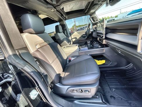 New 2025 GMC Hummer EV 3X w/ LPO, Sport Package image 36