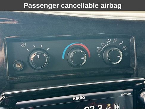 Used 2022 Chevrolet Express 2500 w/ Enhanced Convenience Package image 28