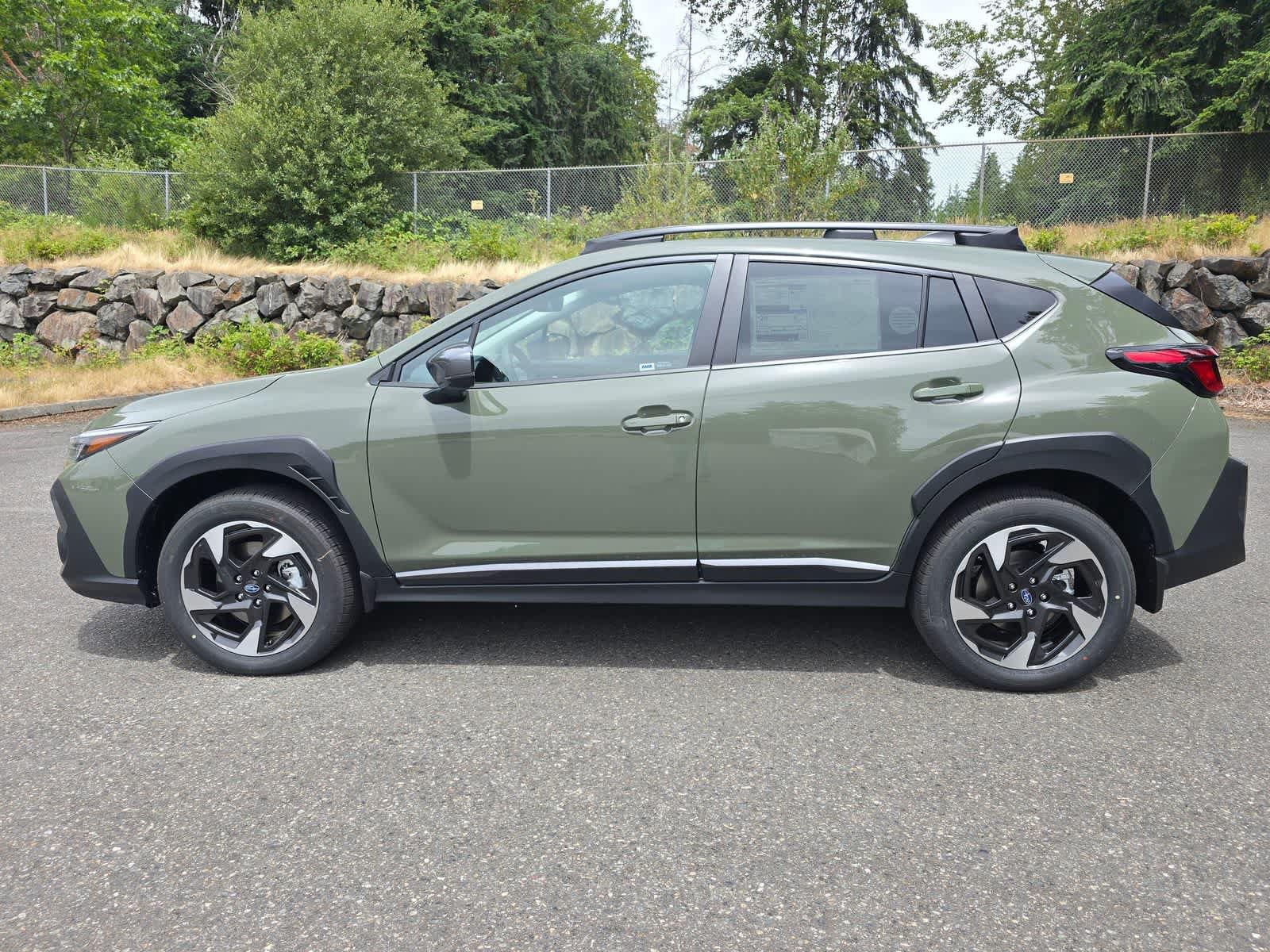 New 2026 Subaru Crosstrek 2.5i Limited w/ Crosstrek Mirror Package AWD/4WD image 3