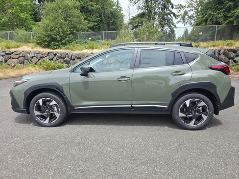 New 2026 Subaru Crosstrek 2.5i Limited w/ Crosstrek Mirror Package AWD/4WD image 3