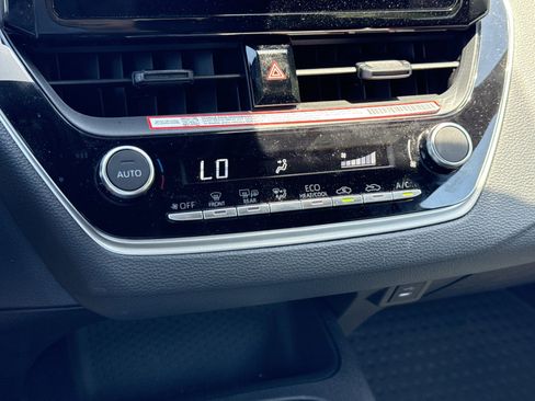 Used 2026 Toyota Corolla SE FWD image 24