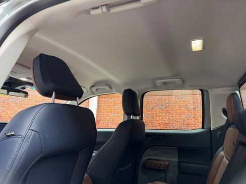 Used 2023 Ford Maverick Lariat w/ Lariat Luxury Package image 24