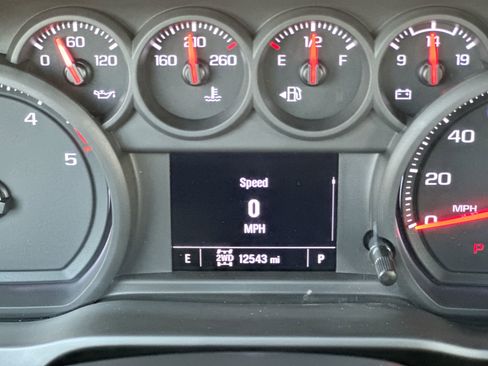 Used 2025 Chevrolet Silverado 2500 W/T w/ WT Convenience Package image 15