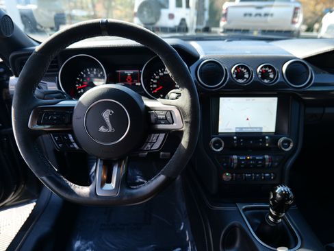 Used 2020 Ford Mustang Shelby GT350 w/ Technology Package image 18