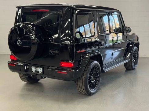 Used 2024 Mercedes-Benz G 550 image 6