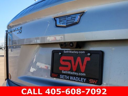 Used 2025 Cadillac Escalade IQ Sport 2 image 10