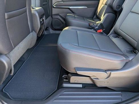 New 2026 Chevrolet Traverse Z71 image 16