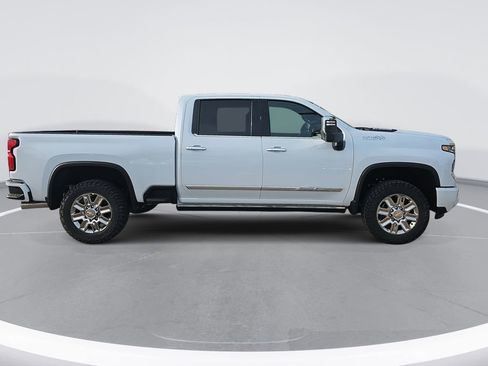 New 2026 Chevrolet Silverado 2500 High Country w/ High Country Premium Package image 2