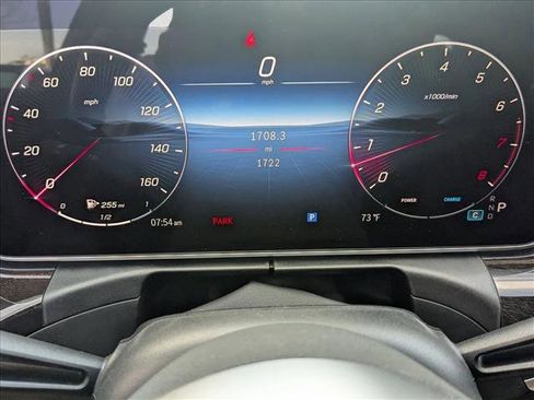 Used 2025 Mercedes-Benz C 300 4MATIC Sedan image 11