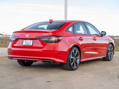 Used 2025 Honda Civic Sport Touring image 7